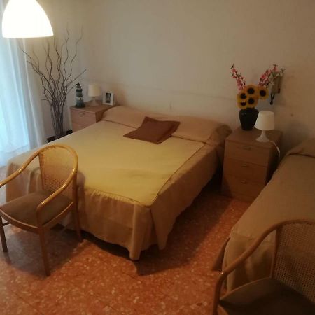 Hotel Olimpia อาลัสซิโอ ภายนอก รูปภาพ